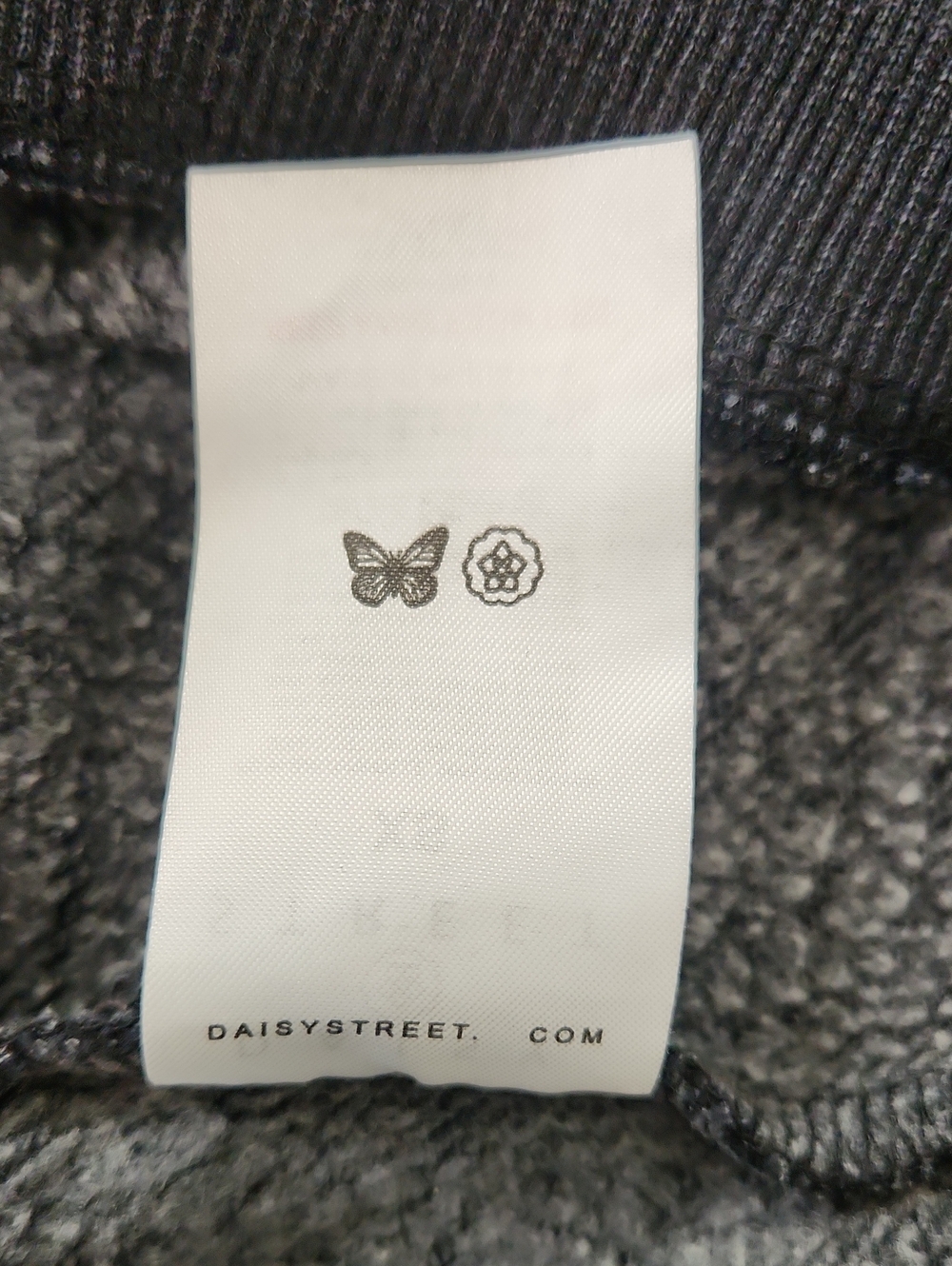 Daisy Street Black Cross Patch Cropped Hoodie Pullover Size XS OVERSIZED - Picture 9 of 15